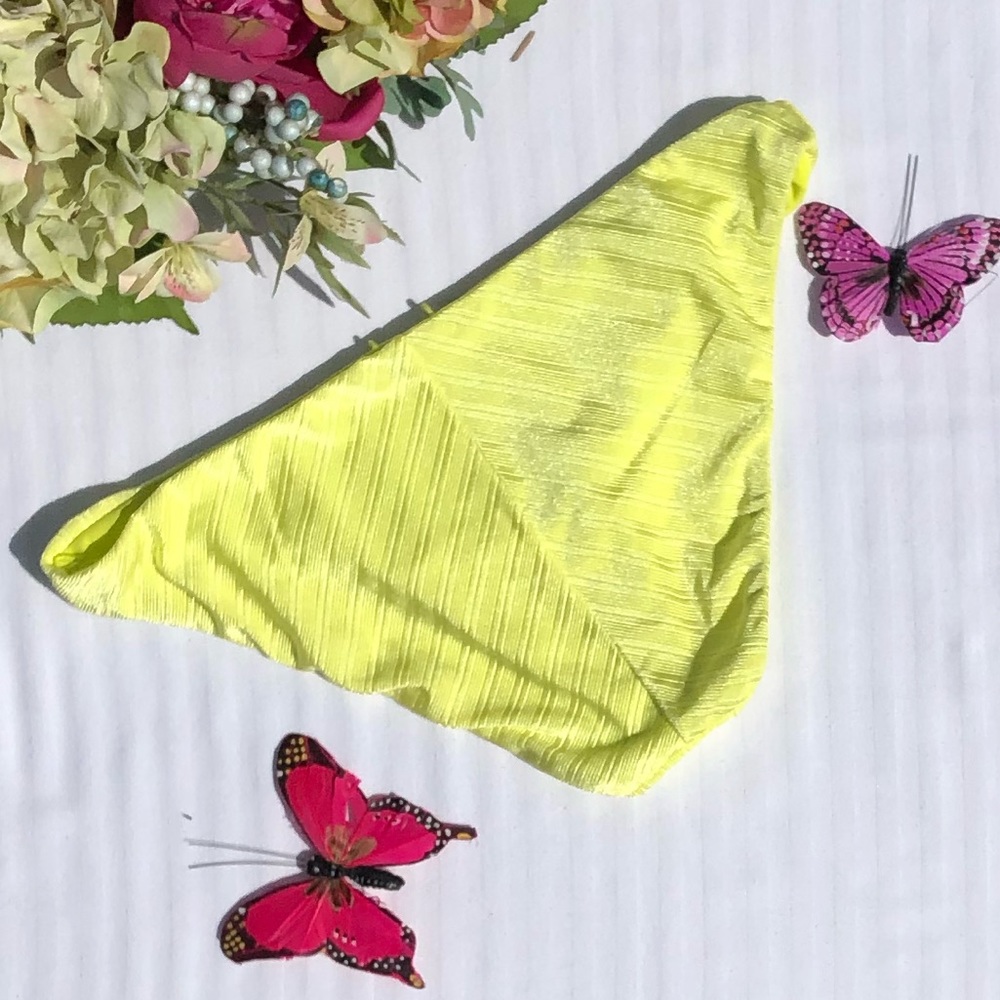 Bikini Lab Luster Texture Bikini Bottom - Picture 4 of 8